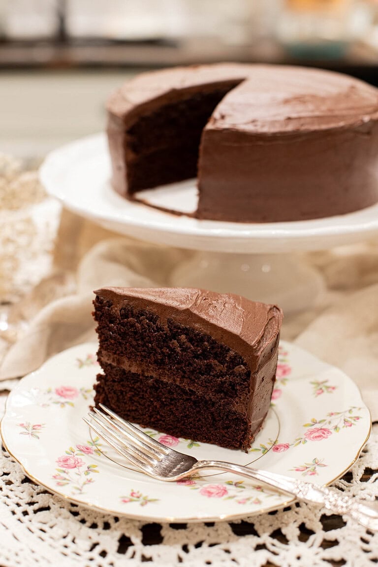 Chocolate Buttercream Frosting with Cream Cheese