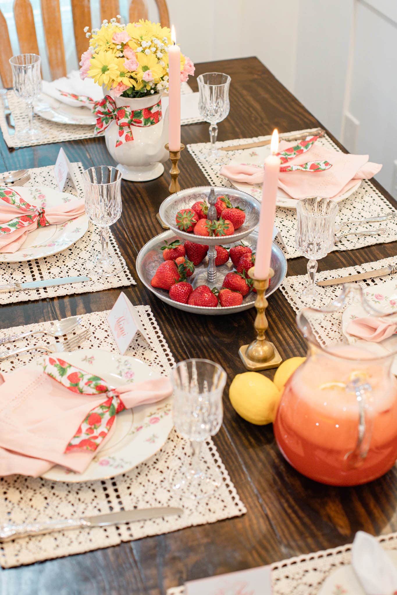 Strawberry Tablescape Ideas with Cottagecore Charm